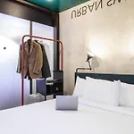 ホテル Ibis Styles 3*
