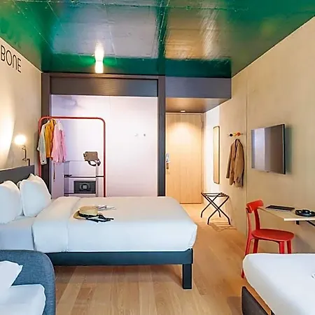 호텔 Ibis Styles 3*