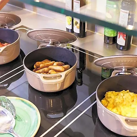 호텔 Ibis Styles 3*